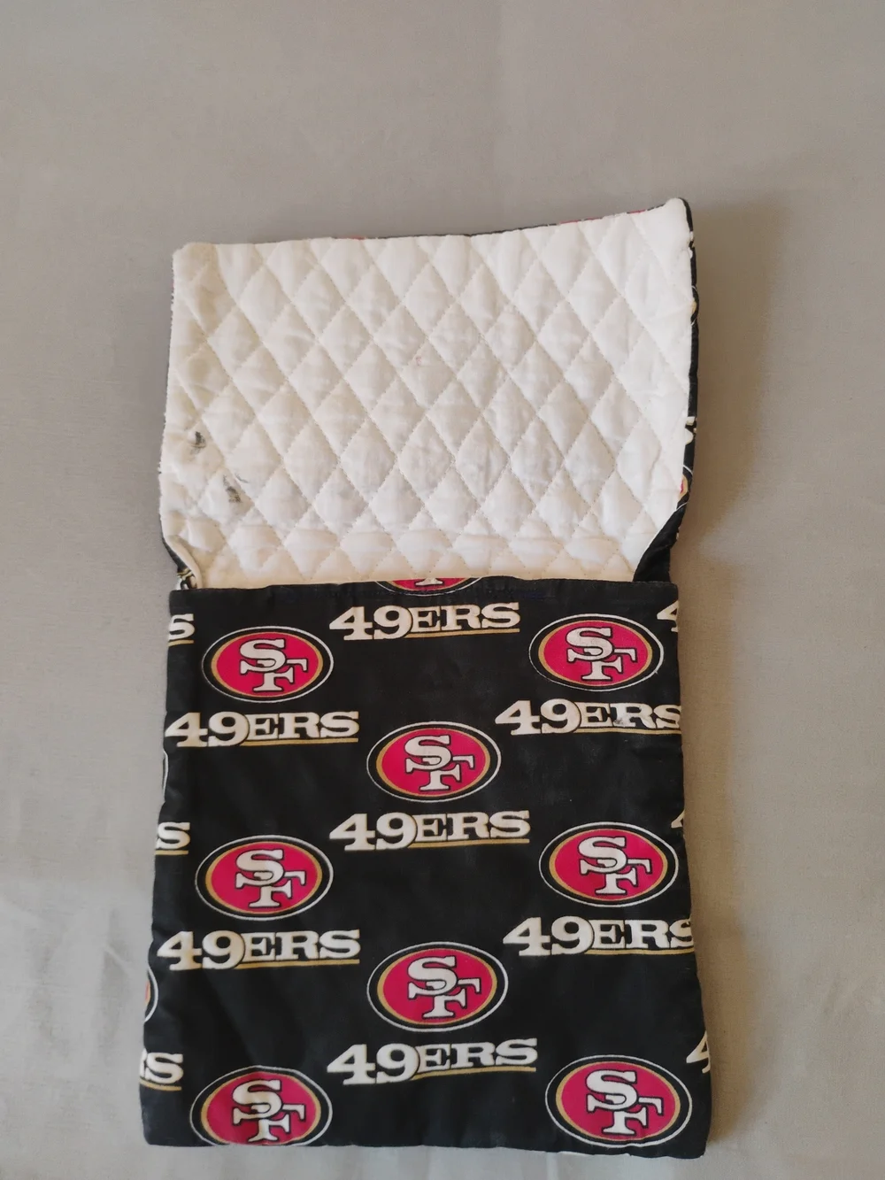 San Francisco 49ers Black Logo Foldover Clutch